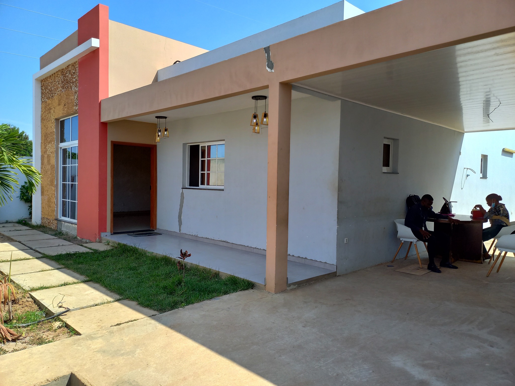 CASA MODELO CONDOMÍNIO TCHISSOLE T3/T4 e DUPLEX - Imagem 6