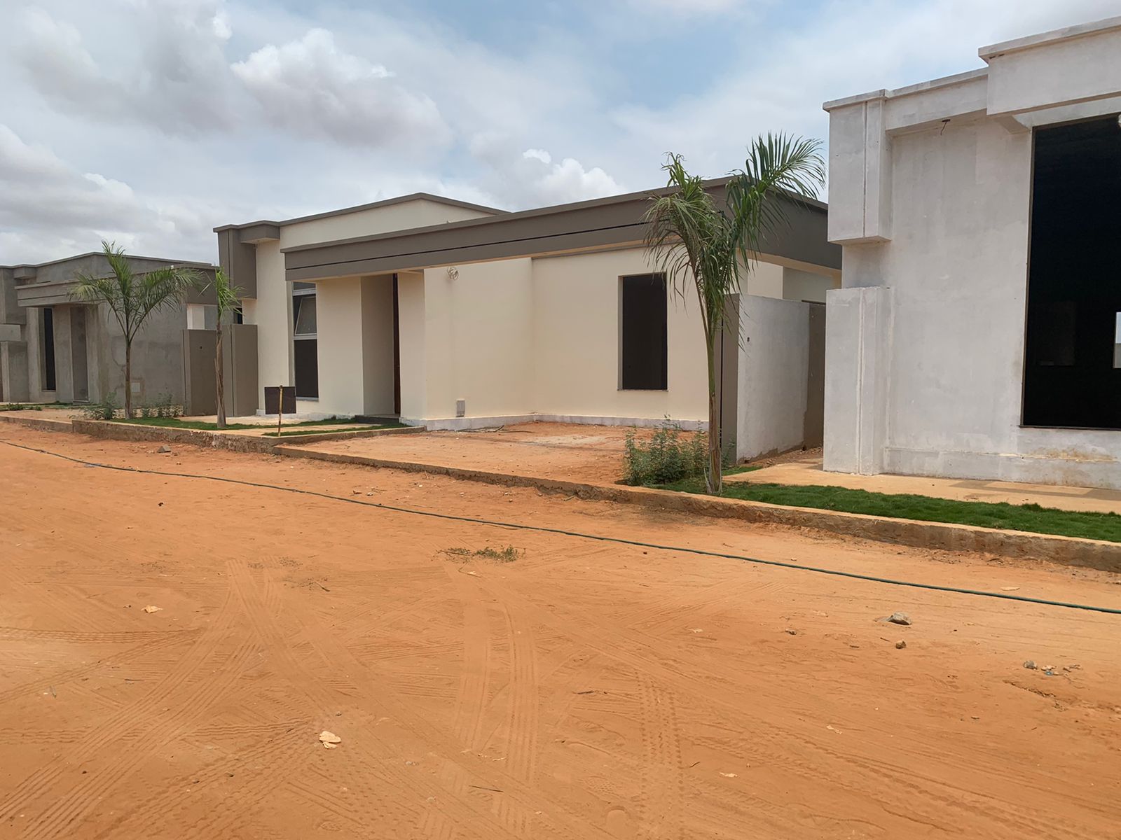 CASA MODELO CONDOMÍNIO ATALAIA T3 - Imagem 4